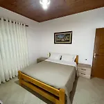 Quarto em Acomodações Particulares Rent Sakolli