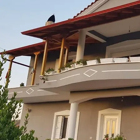 Rent Sakolli Berati